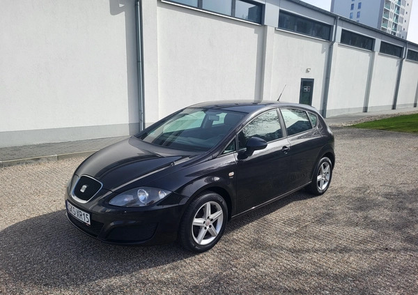 Seat Leon cena 18990 przebieg: 206500, rok produkcji 2011 z Gdańsk małe 137